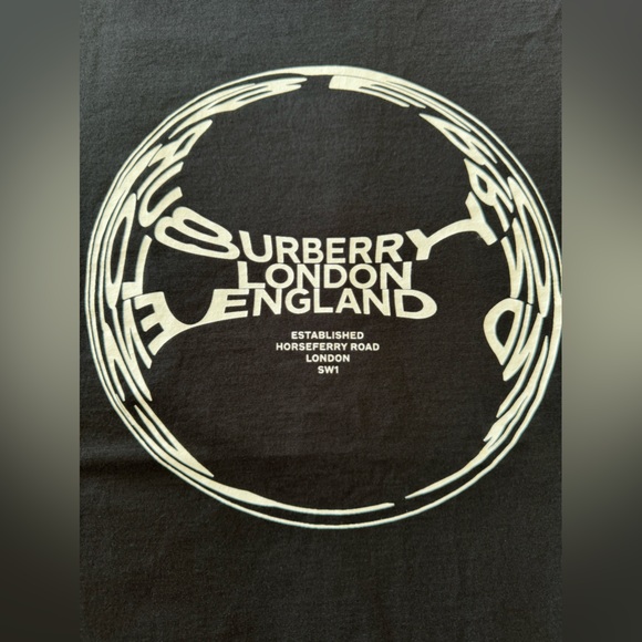BURBERRY Tshirt Fisheye capsule collection
